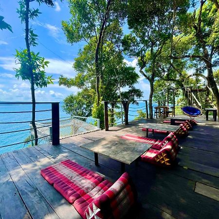 The Cliff Hostel, M'Pay Bay Ронгсанлем Экстерьер фото